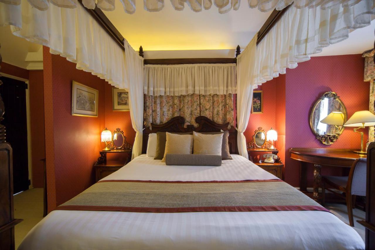 The Holt Hotel Steeple Aston المظهر الخارجي الصورة