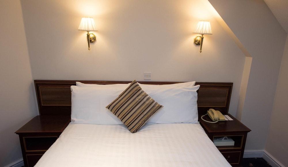 The Holt Hotel Steeple Aston المظهر الخارجي الصورة
