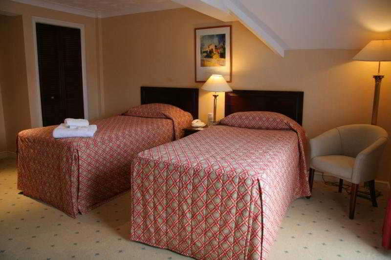 The Holt Hotel Steeple Aston المظهر الخارجي الصورة
