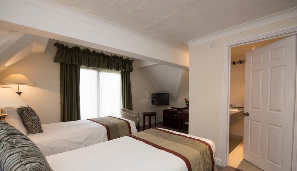 The Holt Hotel Steeple Aston المظهر الخارجي الصورة